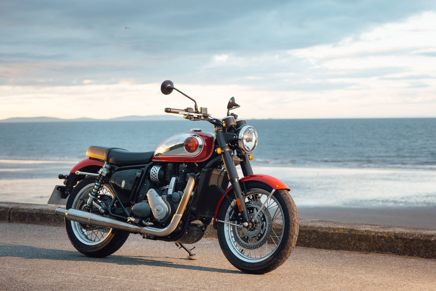 Experience The Spirit Of Dussehra With A BSA Gold Star 650 Test Ride: Book Yours Now